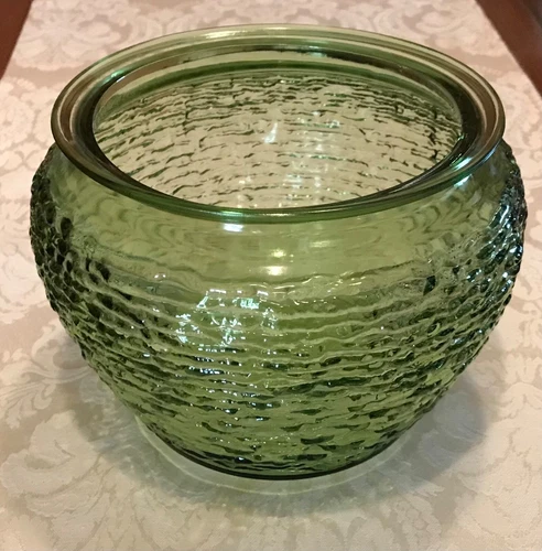 Vtg Anchor Hocking Soreno Avocado Green Flared Textured Bark Vase or Humidor
