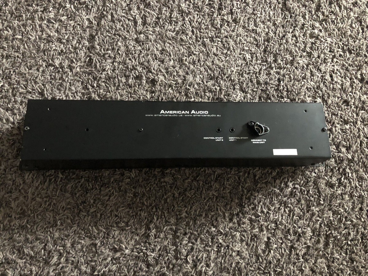 American Audio アメリカン オーディオ UCD-200 19-inch rack mount dual CD/MP3 Player with easy-to-use