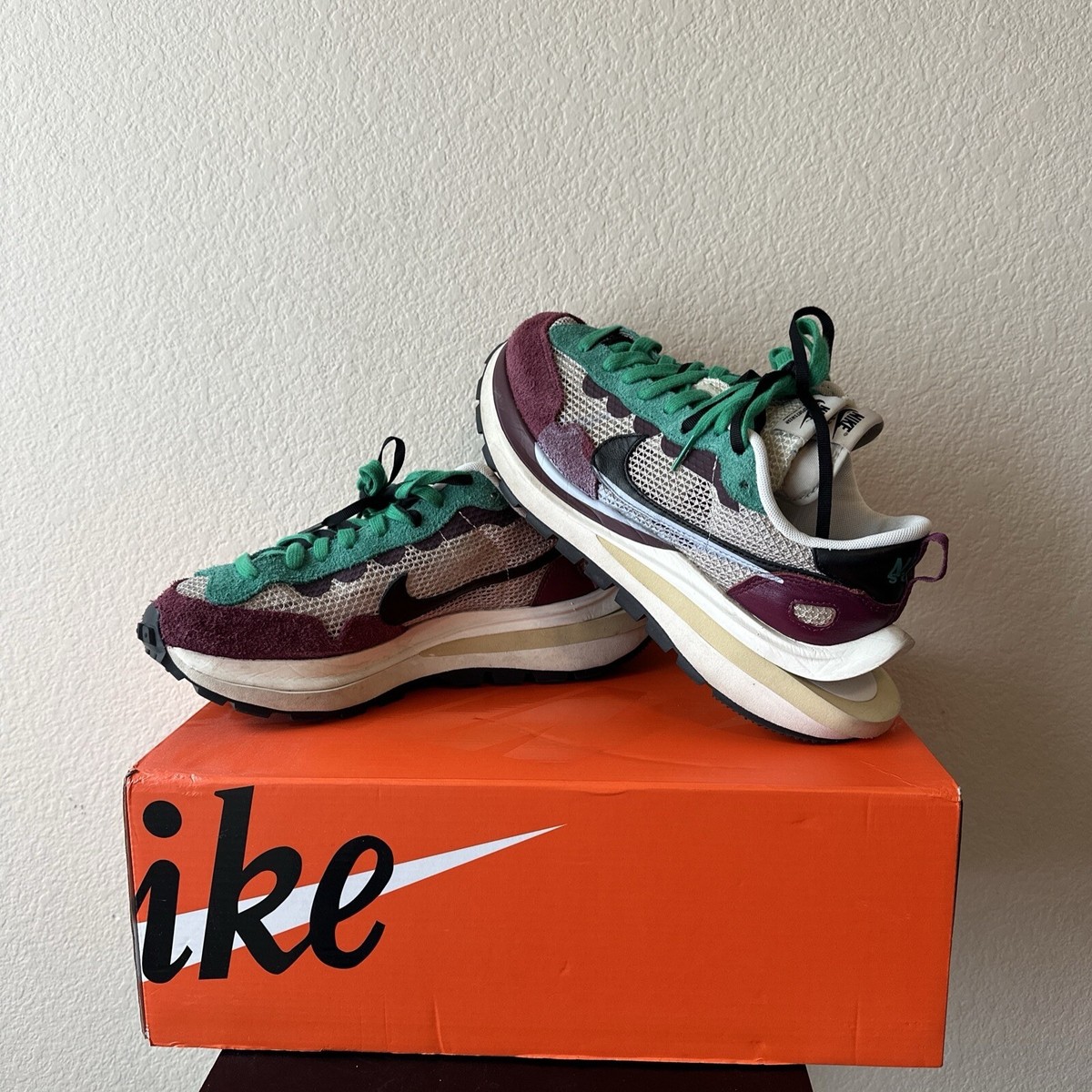 sacai×Nike VaporWaffle String/Red/Green