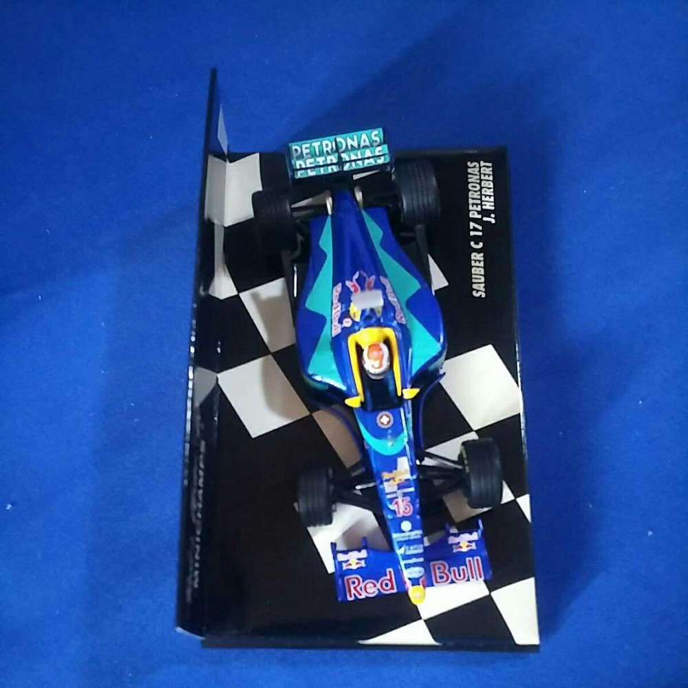 P.M.A 1/43 J. Herbert Sauber Petronas C17 F1 Race Car Model Miniature