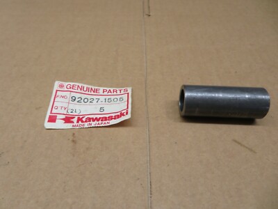NOS OEM KAWASAKI EX305 ZL600 ZN1100 ZX550 ZX1100 ZX750 FRONT WHEEL
