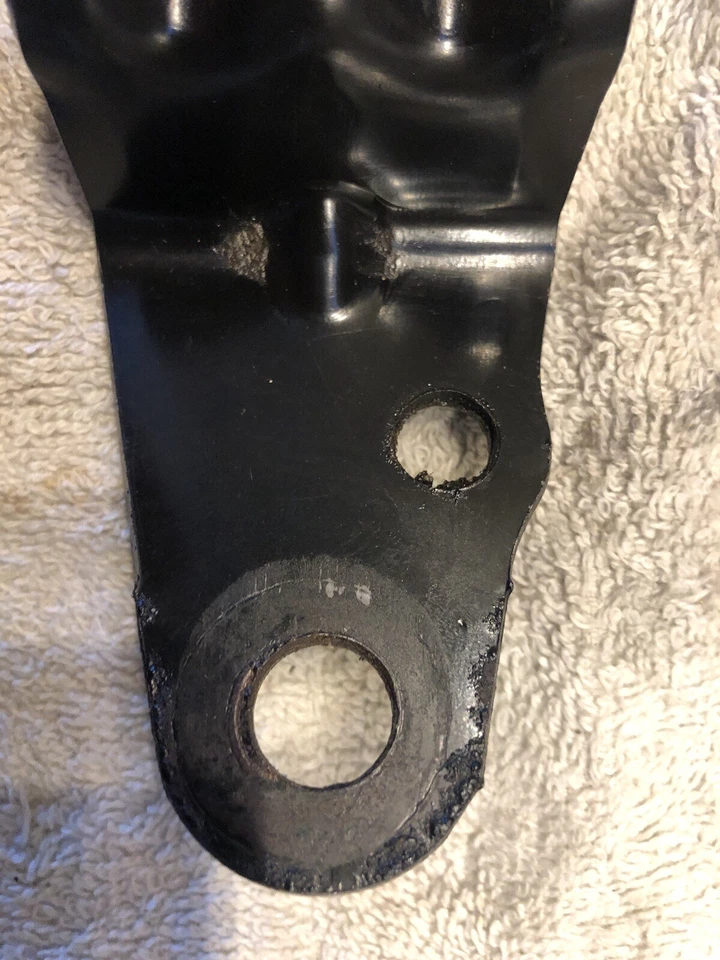 Nissan Cube 2011 soporte de montaje del motor trasero, OEM Foto 3 de 4