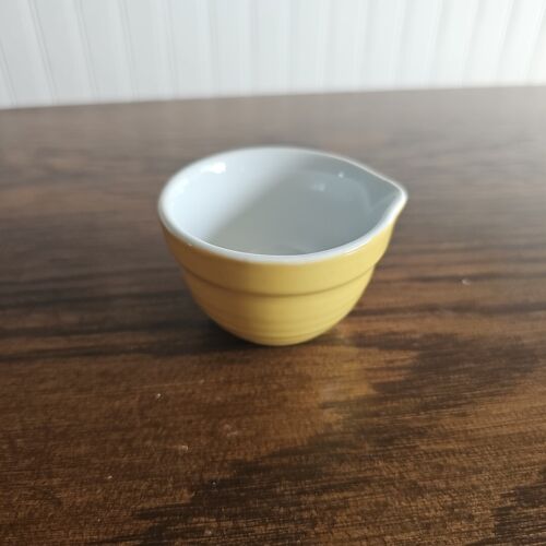 Cracker Barrel Multicolor Nesting Measuring Cups 1.5 Cup - .25 Cup Ceramic - Picture 6 of 10