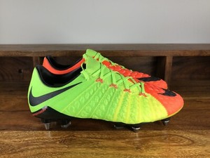 nike hypervenom phantom size 8