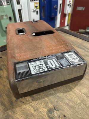 Original Vintage Vendo VMC 56 81 110 Large door change giver Coin