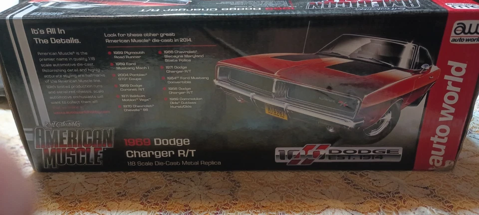 1969 Красный Dodge Charger R/T Auto World, в коробке, никогда не снимался!!!!! - Изображение 4 из 4