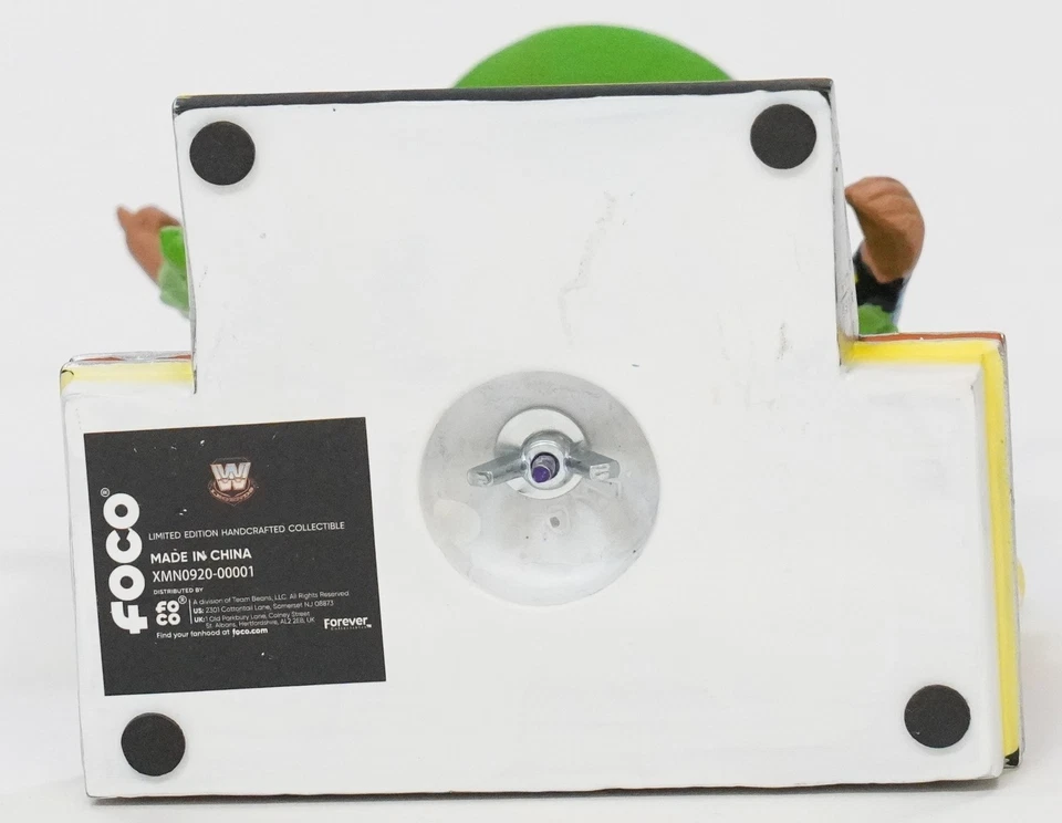 Macho Man Randy Savage Oficial FOCO 8" WWE Bobblehead Wrestlemania Legend WCW Foto 3 de 4