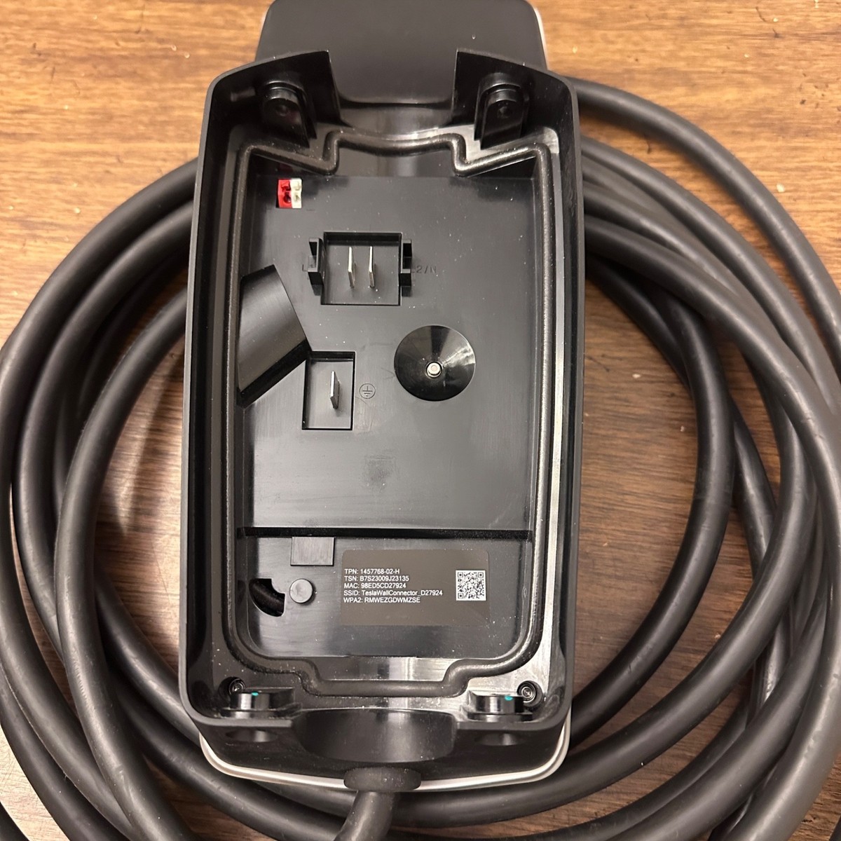 Tesla Wall Connector 48 Amp Charging Charge Station 48A Model Y 3