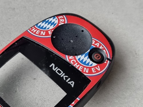 Nokia 5100 series Xpress-On Cover czerwona czarna FC Bayern München - pokrowiec na telefon #6 - Zdjęcie 2 z 3