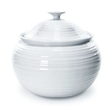 Sophie Conran for Portmeirion White Round Casserole & Lid Large 8.5 Pt Gift Box