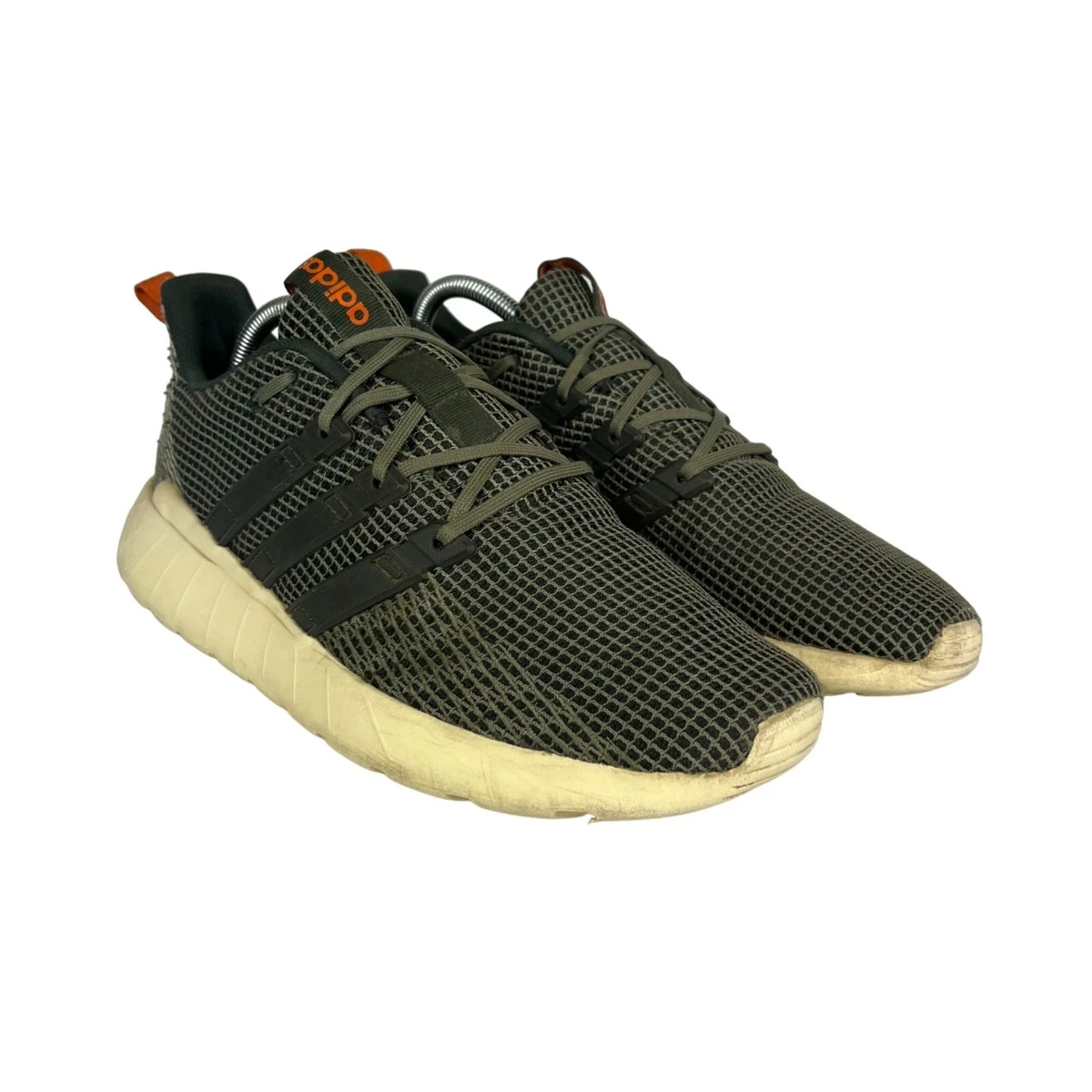 Adidas Men s Questar Flow Running Shoe Size 8.5 Legacy Green