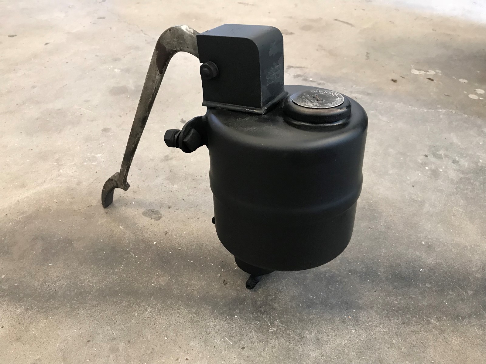 ROLLS ROYCE CLOUD 1/ BENTLEY S1 Foot Pedal Oiler (Suspension Pump Oiler)