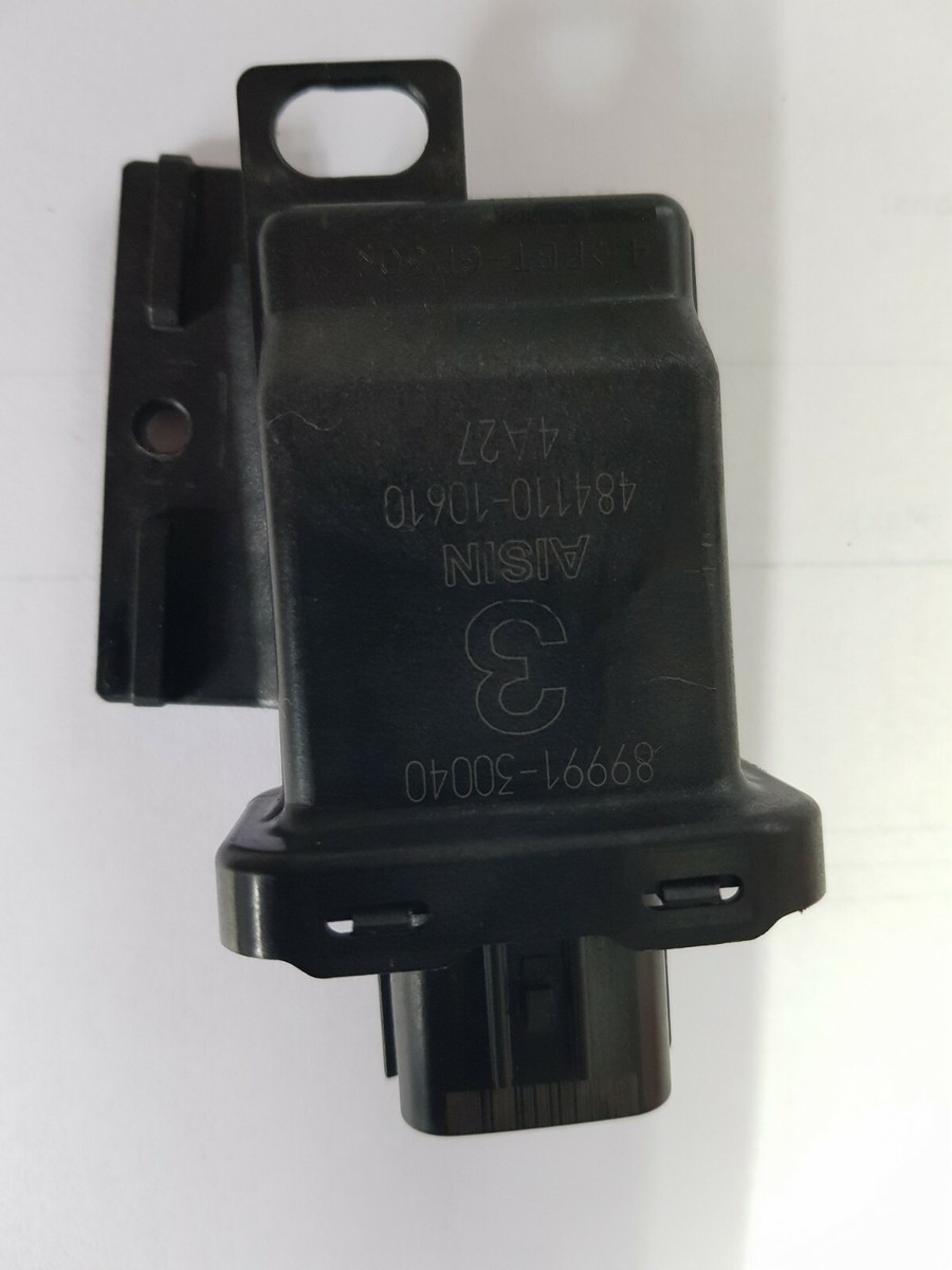 Toyota land Cruiser J200 V8 OSF Smart Keyless Oscillator