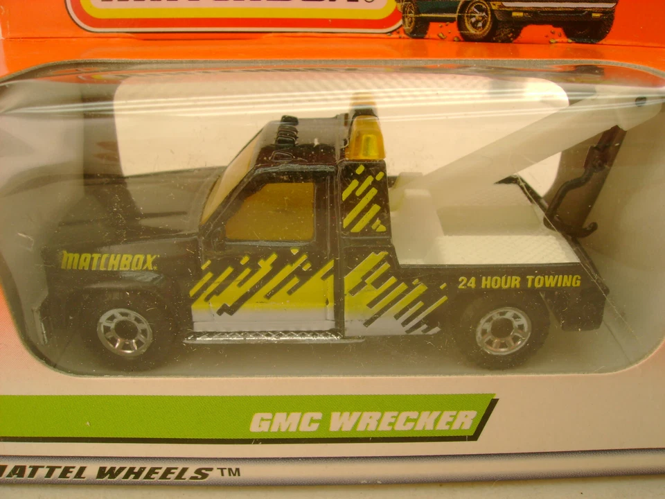 1997 MATCHBOX SUPERFAST #63 GMC WRECKER 24 HOUR TOWING TRUCK NEW IN BOX - Image 2 of 3