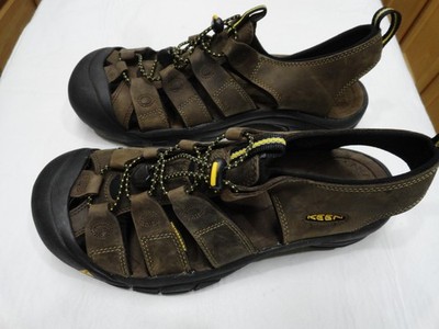 New KEEN Newport Size 11.5 Bison Brown Waterproof Hiking Men's Sandals MSRP $135