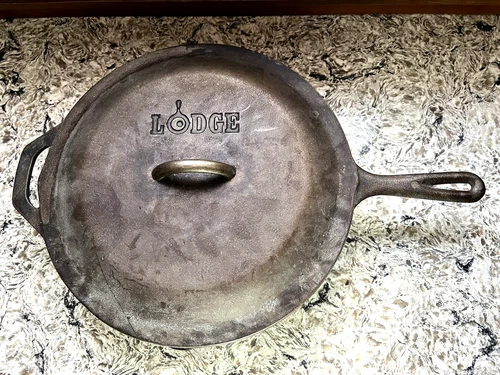 RARE Vintage Lodge #12 SK D Cast Iron Skillet 13.5” W/ #12 Lid
