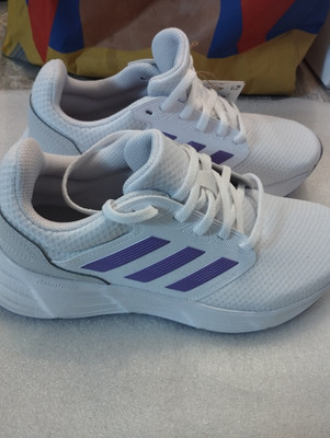 Adidas Womens Galaxy 6 Shoes Womens Sz 5.5 White Running Sneakers NWOB. Neu    
