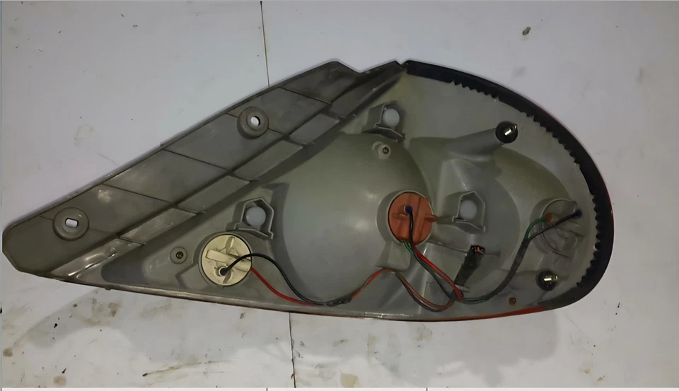 2001 Kia Spectra Left Rear Combination Tail Lamp Assembly OEM Used - Image 2 of 2