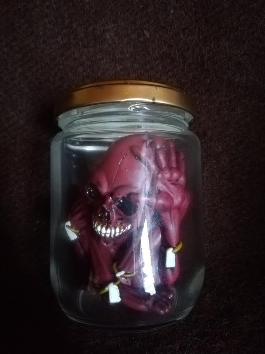 JAR OF PUS Liquid Pus PUSHEAD 2001 FEWTURE MODELS skull JAR OF PUS Liquid Pus PUSHEAD 2001 FEWTURE MODELS skull