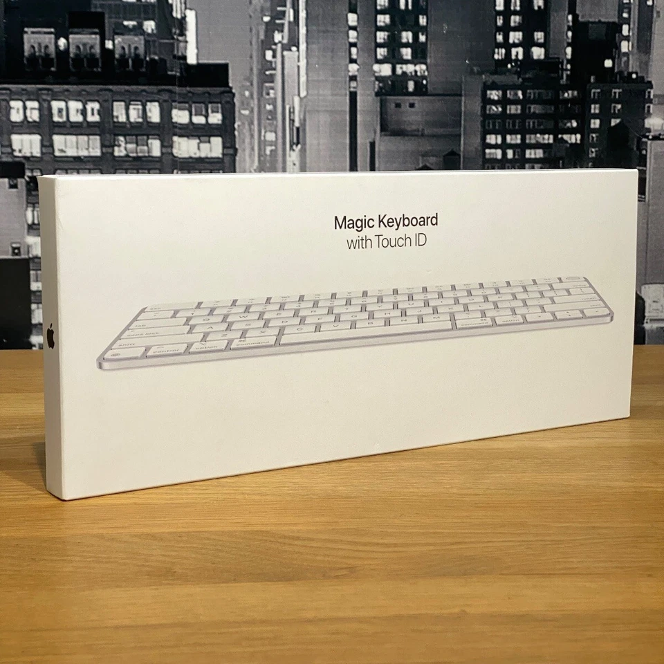 Apple Magic Keyboard Touch ID USB–C Silicon White UK British 100% Original - Image 3 of 4