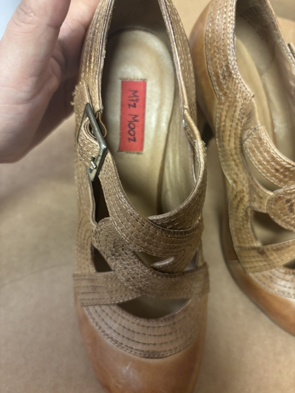 SAOLA Décolleté da donna Miz Mooz ""Soho"" stile Mary Jane Derby: effetto invecchiato in pelle taglia 6