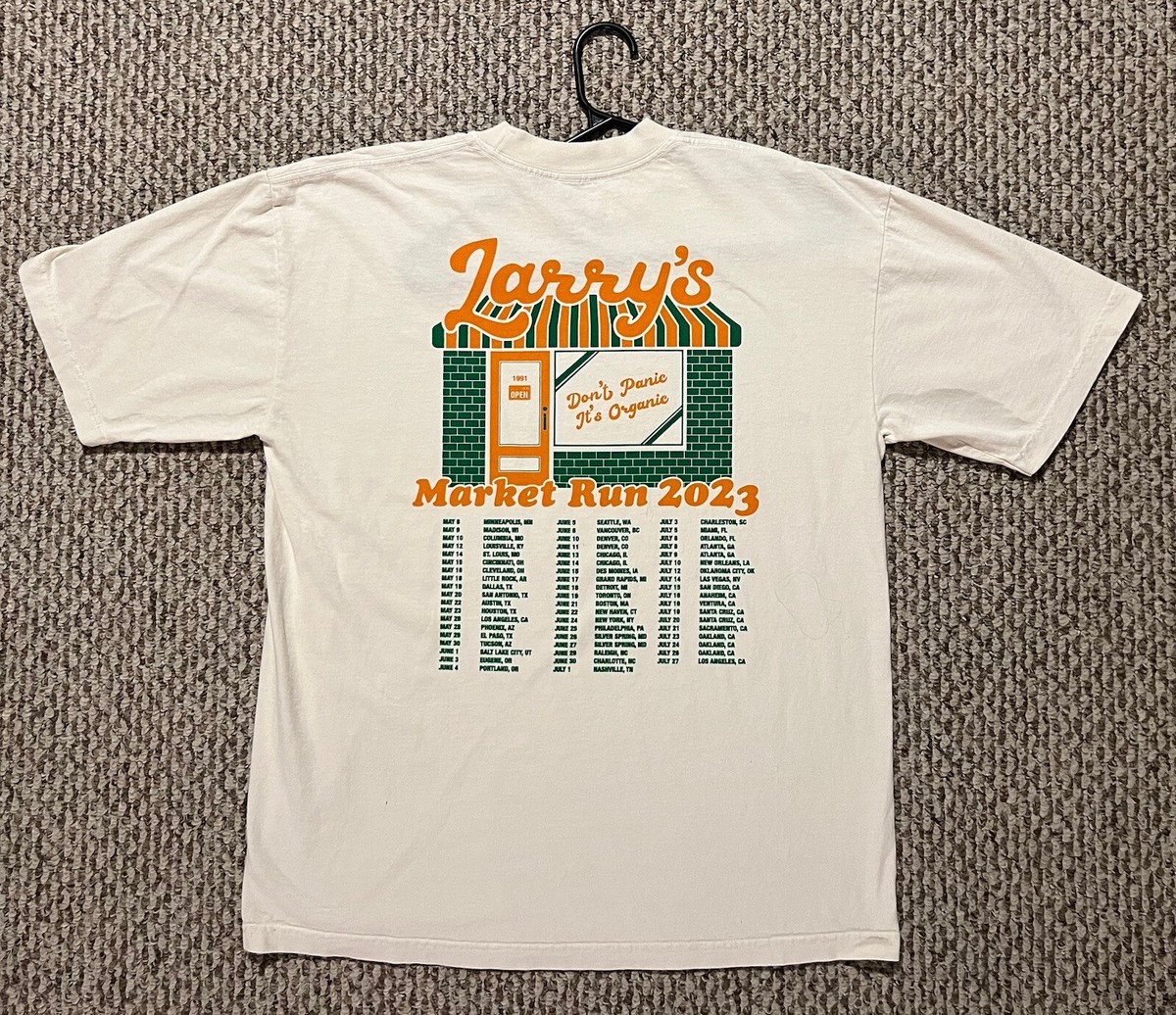 激レア　Larry June Larry's Market ツアー　Tシャツ LARRY JUNE LARRY'S MARKET RUN 2023 TOUR T-SHIRT LARGE **NEW