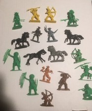 Lot 18 VTG Plastic Cowboy Indian Horse Action Figure Hong Kong 60s Gun Bow Arrow