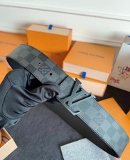 LOUIS VUITTON BELT 100 AUTHENTIC LEATHER M-L SIZE WOMEN'S MEN'S BLACK CLASSIC