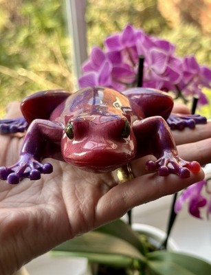 Handgefertigte Harz Frosch Figur - niedliches Tier Ornament, einzigartiges Sammlerstück Geschenk