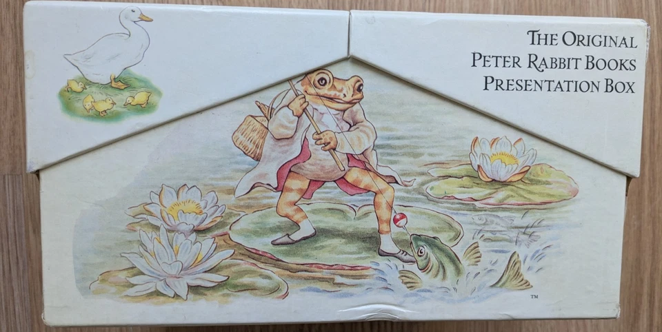 THE WORLD OF PETER RABBIT BEATRIX POTTER 23 BOOK SET PRESENTATION BOX - LIKE NEW - Image 4 of 4