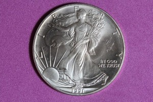 1991 AMERICAN SILVER EAGLE #K61885