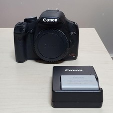 Canon EOS Kiss X3 DSLR Camera Body 5500 Shutter Count Excellent Condition