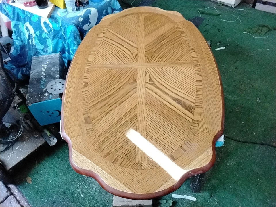 Mesa de roble blanco toda madera recién acabada Foto 3 de 4