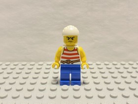 LEGO Pirate Minifigure Red/White Stripes Shirt Red Bandana pi043 6254 1481 6276