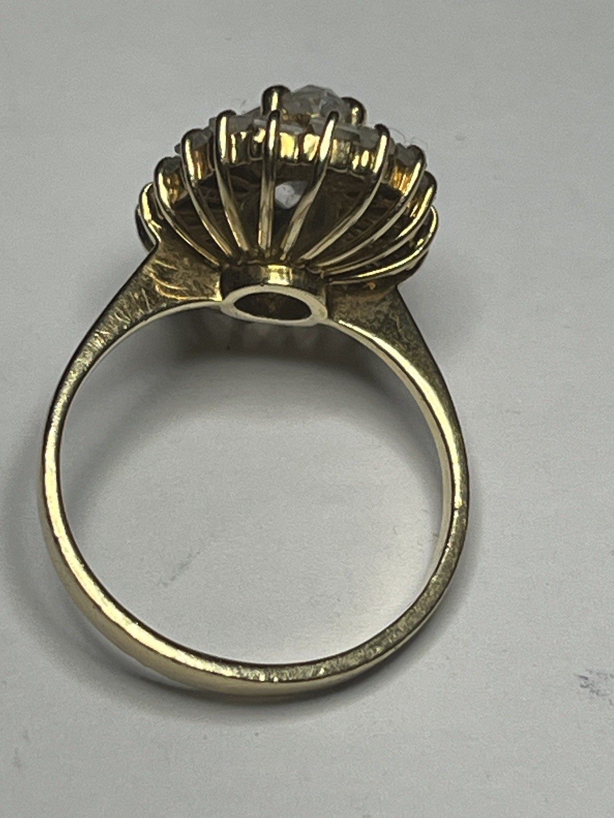 Beautiful Design Estate 14k Solid Yellow Gold CZ … - image 10