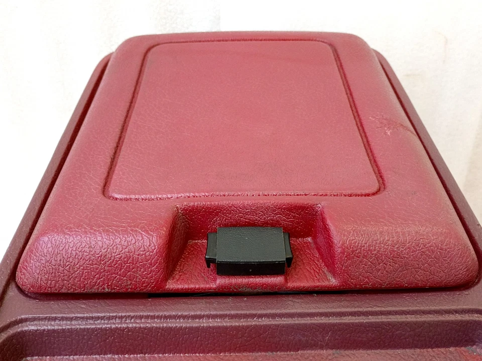 80-91 Red Center Console w/ Cup Holders F150 F250 F350 Bronco OEM - Image 4 of 4