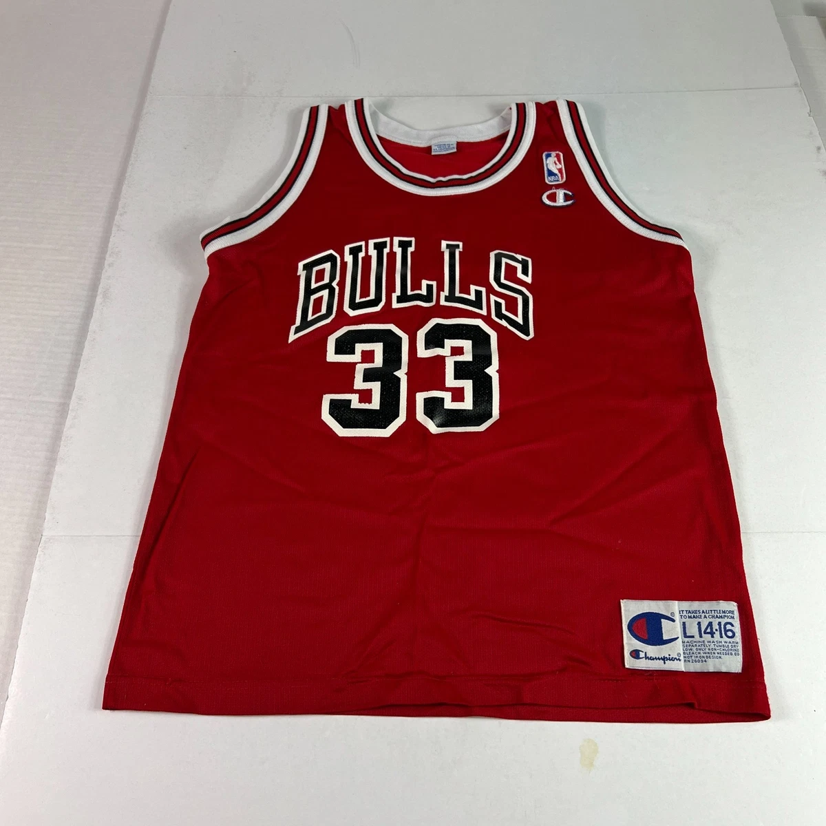 Champion Scottie Pippen Chicago Bulls NBA Fan Apparel & Souvenirs
