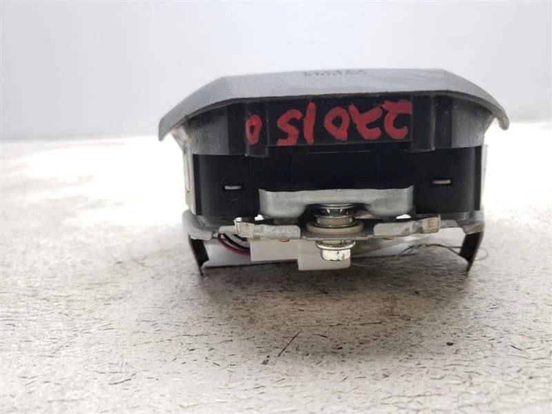 2010-2013 Mazda 3 Driver Air Bag Driver Wheel OEM BBM557K0002 - Image 2 of 4