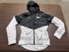 Nike NSW Sportswear Windrunner Women s Black/White Jacket - XS - Extra Small