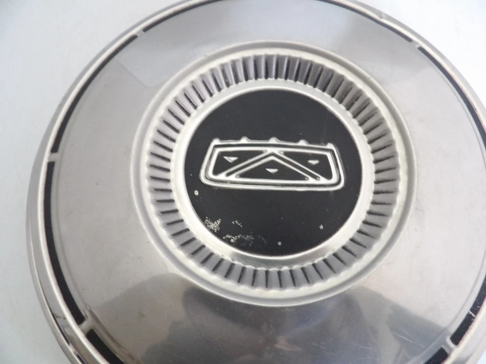 1967 1968 1969 1970 1971 1972 1973-1980 Ford Truck F100 F150 tapacubos plato perro Foto 3 de 4