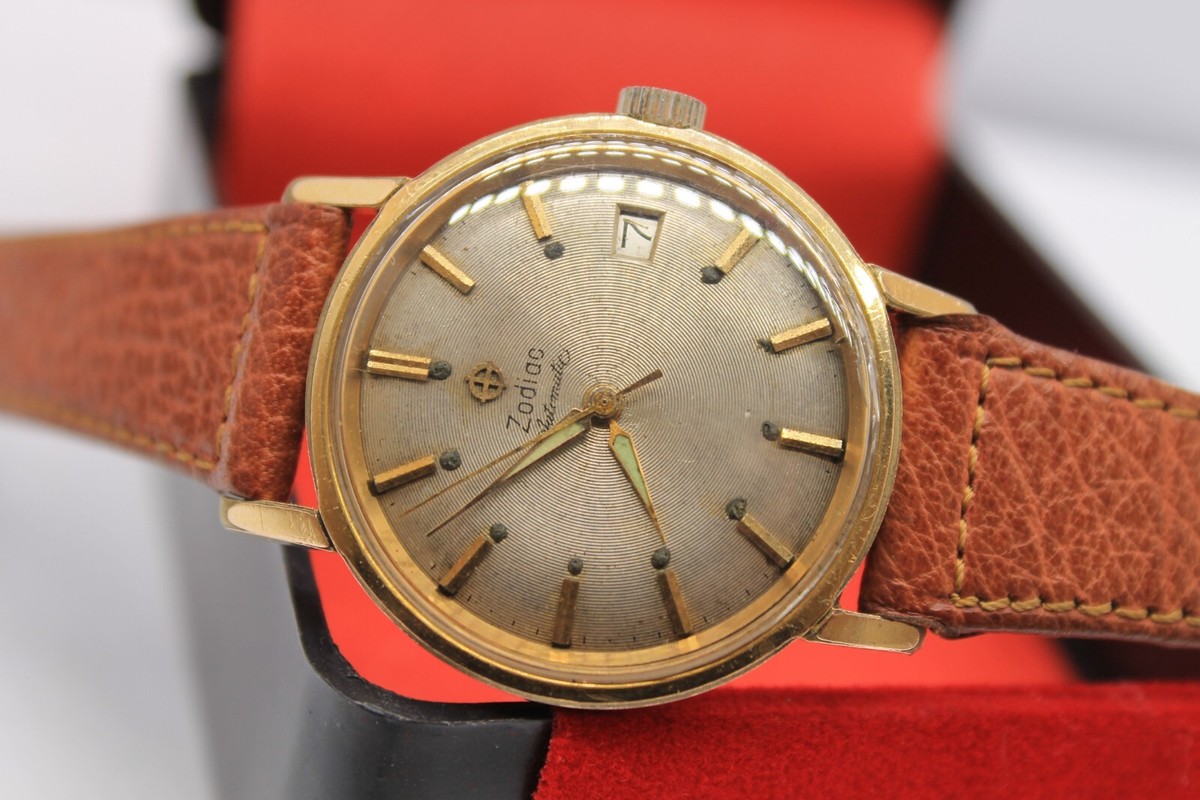 ヴィンテージ　時計　アメリカ VINTAGE ZODIAC 723-920 AUTOMATIC GOLD PLATED DATE SWISS MEN'S