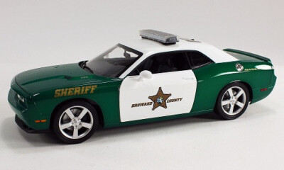 Dodge Challenger BROWARD COUNTY SHERIFF in 1:18 Limitiert 252 Stück ACME OVP NEU