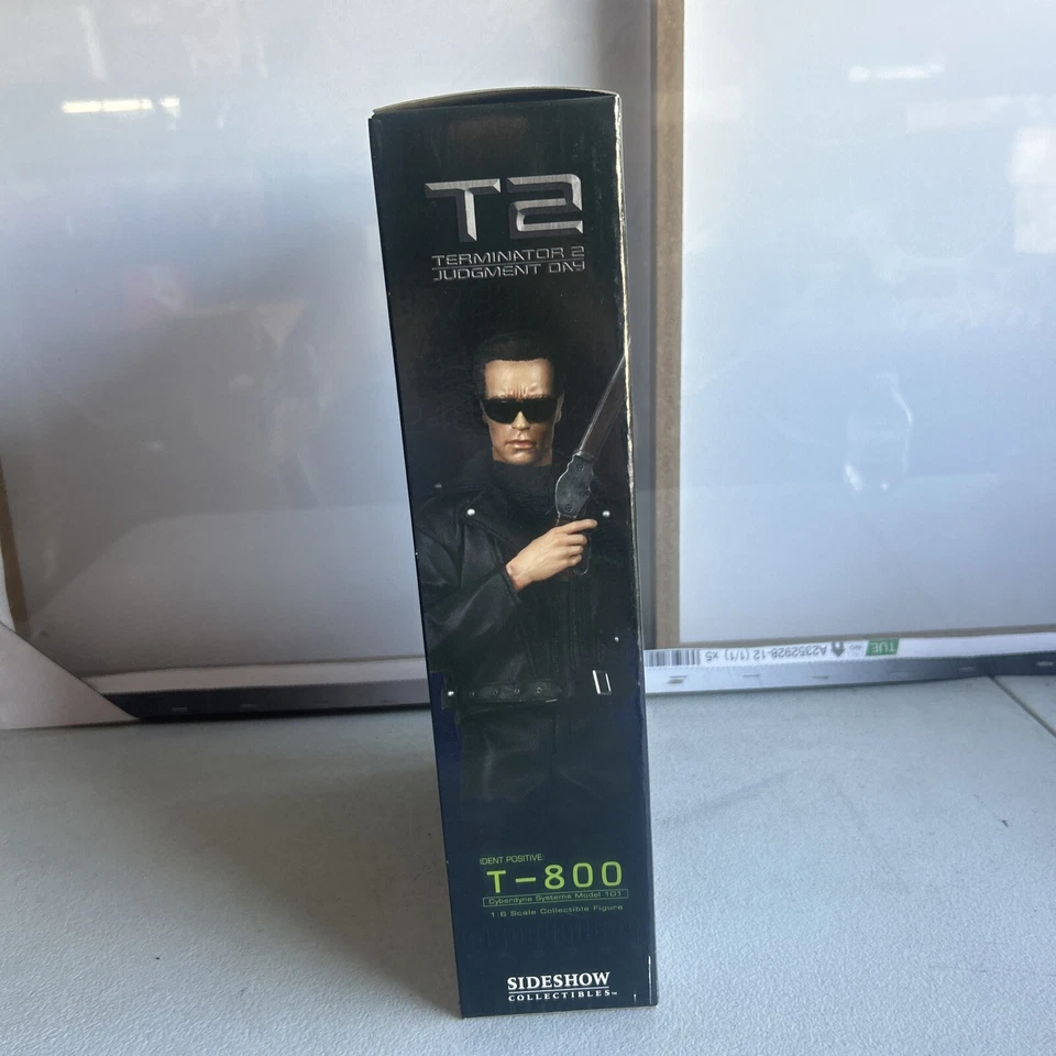 SIDESHOW Collectibles Terminator 2 T-1000 T2 Judgment Day 12" "Arnold" - Image 4 of 4