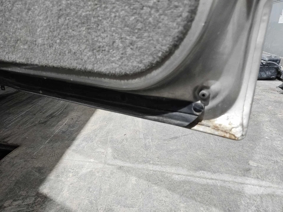 *DMG 1992-99 Chevy Suburban 1500 Pass RH Right Pewter-11U Rear Power Door Shell Foto 4 de 4