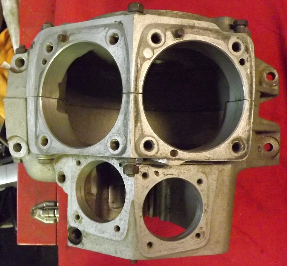 FUNDAS DE MOTOR HARLEY DAVIDSON 1986 FXRT Foto 4 de 4