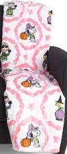 Peanuts White Pink Snoopy Gang Halloween Throw Blanket Berkshire-60x70in-NEW