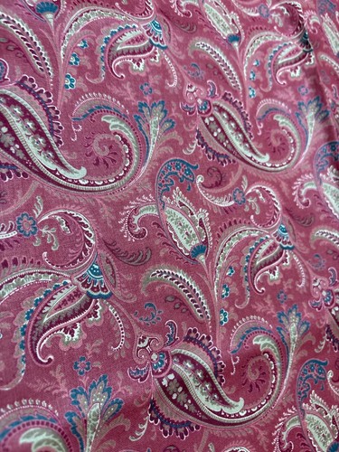 Vintage Paisley Fabric 23" x 44" Wide Cranston Print Works Co Cotton Red/Gold - Picture 4 of 4