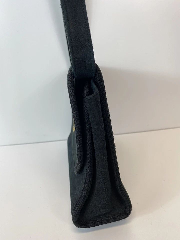 Bolso sin asas Christian Dior años 80 negro gamuza bordado logotipo de colección Foto 4 de 4