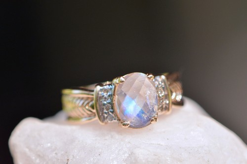 Moonstone & Diamond Chunky Cocktail Ring 14k Yellow Gold Size 7