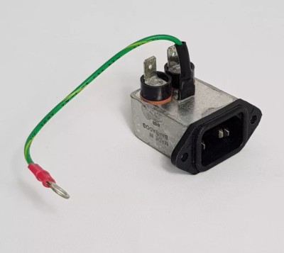 10 x 3A IEC C14 EINLASSDOSE CORCOM EMI RFI FILTER 120V - 250V 3A 230V 3EF2F